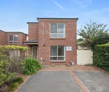 Charming 3-Bedroom Home in Epping - Photo 1