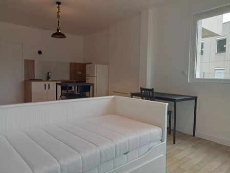 Studio meublé situé à COMPIEGNE - 33,28 m2 - Photo 4