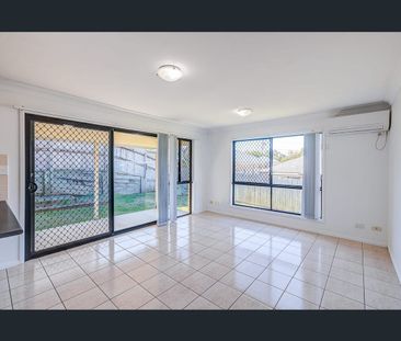 Well Presented Family Home - Photo 6