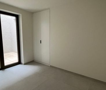 Appartement te huur in Oostende voor € 900 met 2 slaapkamers - Foto 2