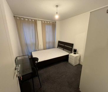 Ivy Point Room 1 Room 2 Room 3 - Photo 6