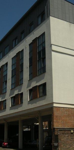 Studio to rent - Photo 1