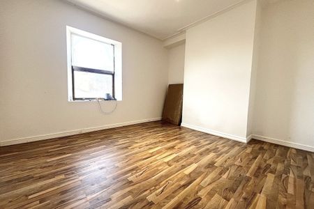 Moulson Terrace - Photo 3