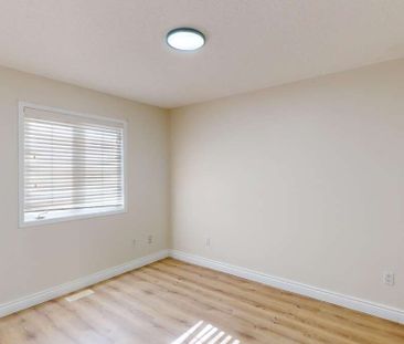 For Lease - 71 Beavervalley Drive, Brampton, Ontario - Photo 4