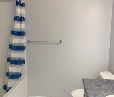 For Lease - 488 Dundonald Drive, Barrhaven, Ontario - Photo 5