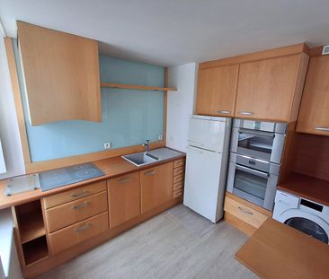 Location Appartement 4 pièces 66m² - Photo 4