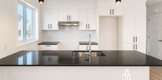 4 1/2 Neuf Avec 2 Salles De Bain - Photo 3