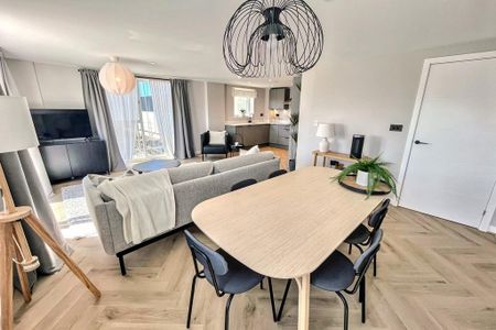 3 bedroom flat to rent - Photo 2