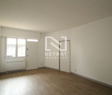 Location Appartement 1 pièce 37m² AUTUN 71400 - Photo 3