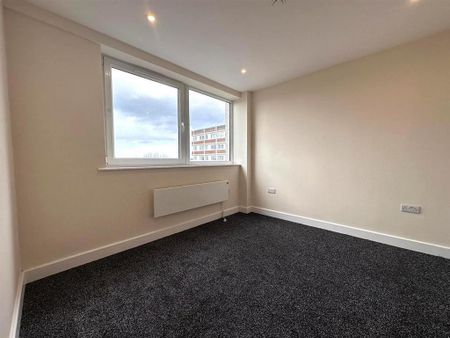 2 bedroom apartment to rent - Photo 4