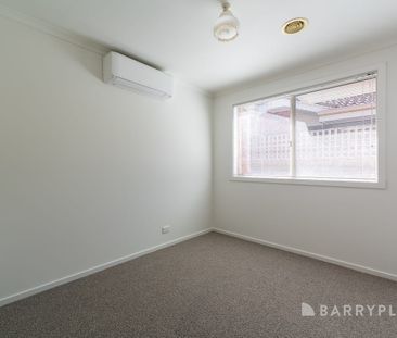 Low-maintenance living meets everyday convenience in this terrific ... - Photo 6