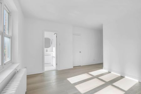 For Lease - 894 Eglinton Avenue Unit# 1, Toronto, Ontario - Photo 3