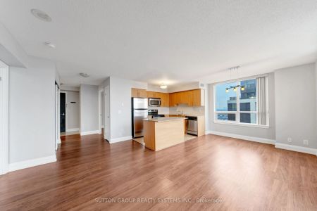 1070 Sheppard Avenue W #1215 - Photo 3