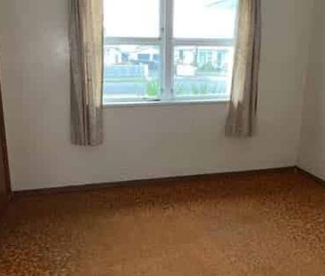 3 Bedrooms on Cobham - Photo 3