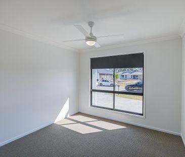 Large Home with Modern Finishes & Air Conditioning - Photo 3