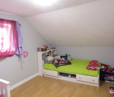 For Lease - 170 Troiless Street, Caledon, Ontario - Photo 2