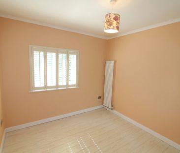 Wessex Gardens, Sheffield, S17 - Photo 2