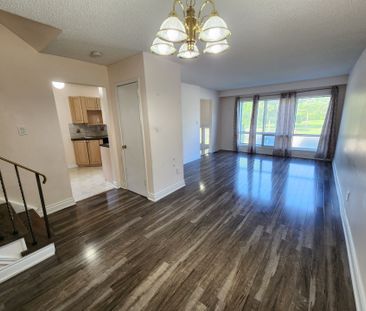 For Lease - 3334 Tallmast Crescent, Mississauga, Ontario - Photo 4