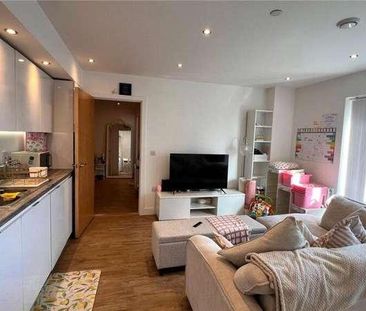 Brooklands Court, Stirling Drive, Luton, Bedfordshire, LU2 - Photo 1