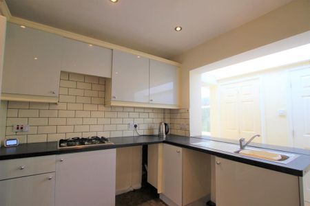 2 bedroom bungalow to rent - Photo 5