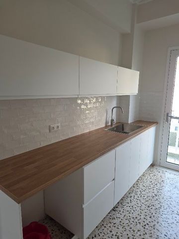 Διαμέρισμα για ενοικίαση Αμφιθέα (Παλαιό Φάληρο) - Photo 3