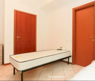 Via Umberto Fogagnolo, Sesto San Giovanni, Lombardy 20099 - Foto 4