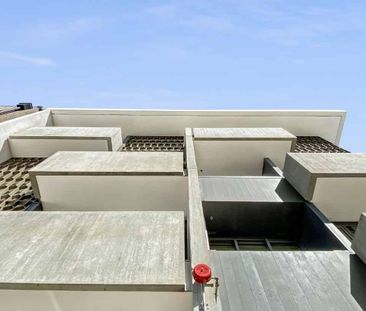 Welcome to the Vela Apartments - Photo 4