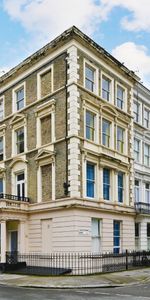 Castletown Road, West Kensington - Photo 3