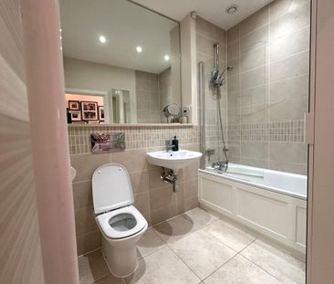 1 bedroom flat to rent - Photo 6
