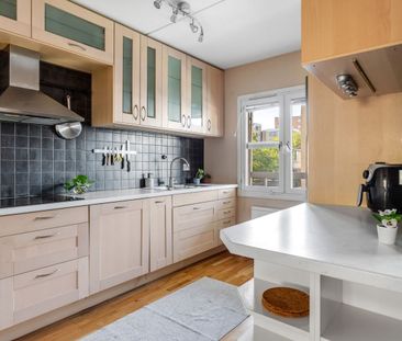 Helsingörsgatan, Kista - Photo 3