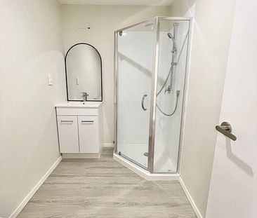 Modern one Bedroom Unit for Rent in Takanini - Photo 3