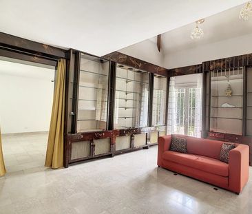 Tout savoir sur cette maison dans le quartier Chateau de Vaucresson... - Photo 2