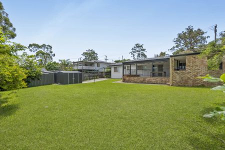 Stylishly Renovated Family Home Designed for Comfort, Space, and Easy Living. - Photo 3