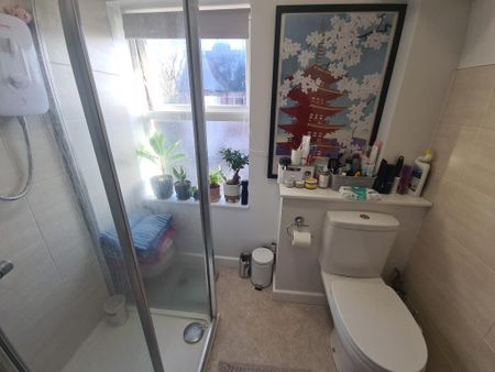 1 bedroom flat to rent - Photo 2