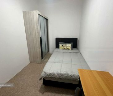 Queens (D3), Condominium - For Rent - Photo 4