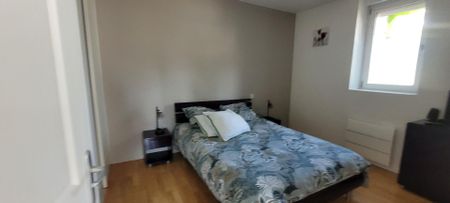 Location Appartement 2 pièces 47m² COMBOURG 35270 - Photo 3