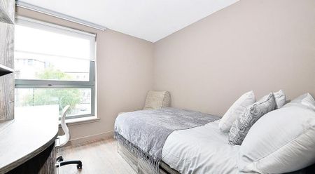 1 bedroom in a flat share to rent - Photo 4