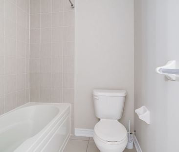 For Lease - 22 Goulston Street, Brampton, Ontario - Photo 3