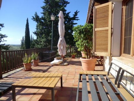 Luxury 4 room Detached House for rent in Lloseta, Balearic Islands - Photo 2