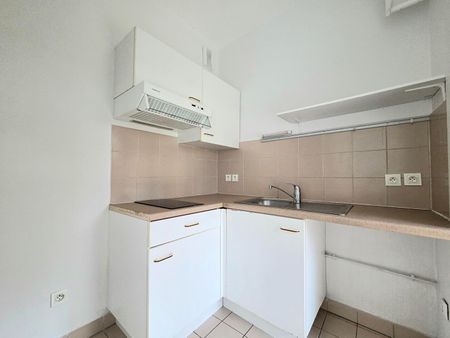 Location Appartement 1 pièce 29m² - Photo 4