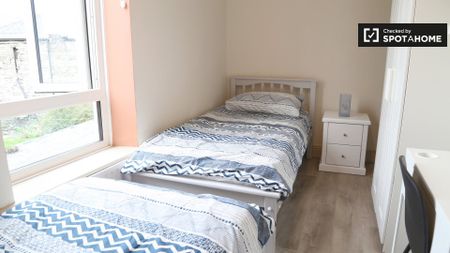 Room in shared apartment for rent in Inns Quay, Dublin - Photo 3
