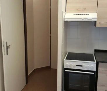 Pronájem bytu 1+kk s balkónem a parkovacím stáním - Фото 6