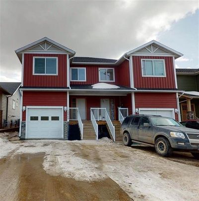 RAYINI DUPLEX - Upper - Photo 1