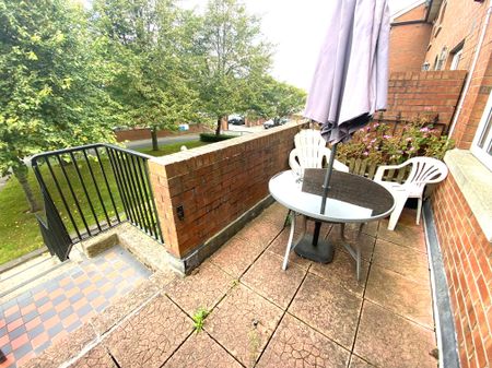 Eaton Hall, Terenure, Dublin 6 - Photo 2