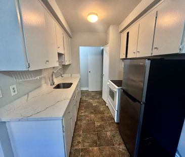 For Lease - 3-333 Gibb Street, Oshawa, Ontario - Photo 6