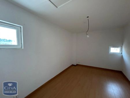 Appartement à louer 3 pièces 79.1m² - Photo 3