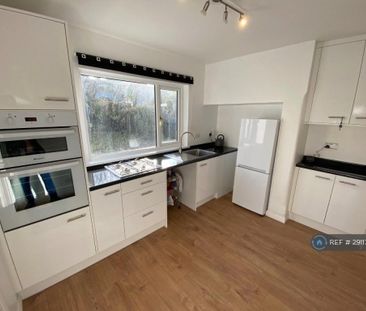 3 bedroom bungalow to rent - Photo 6