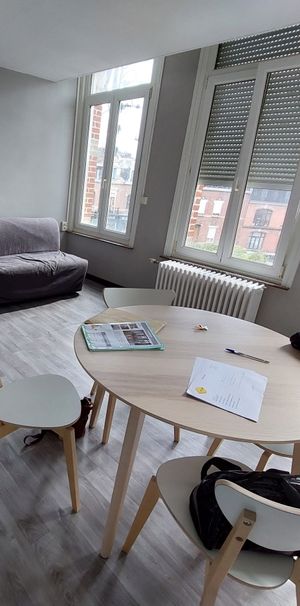 Location Appartement 1 pièce 27m² CAMBRAI 59400 - Photo 1