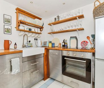 2 bedroom terraced house to rent - Photo 1