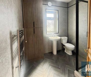 4 bedroom semi-detached house to rent - Photo 6